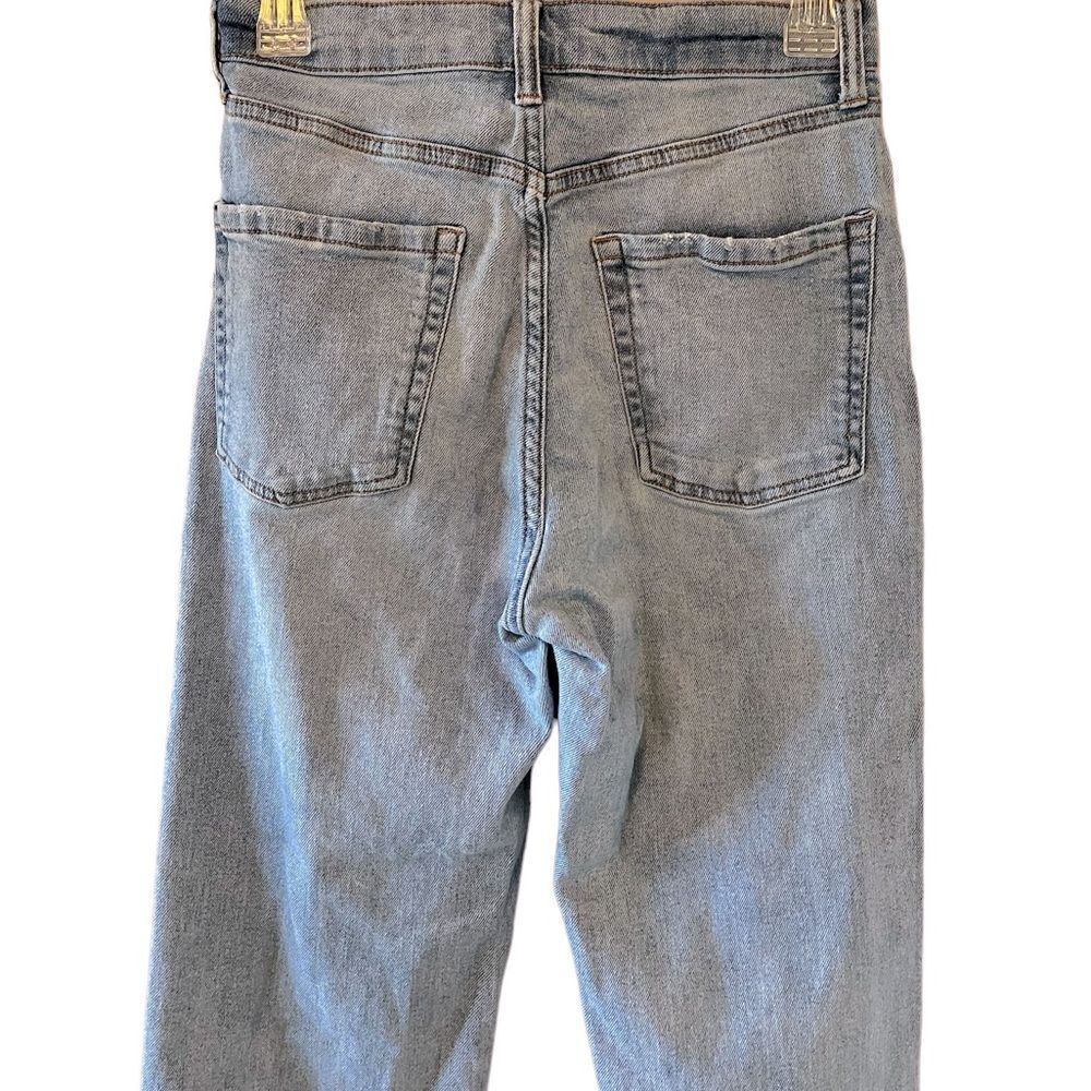 Womens’ Wild Fable Ripped High Rise Jeans Size 2 - Picture 2 of 6